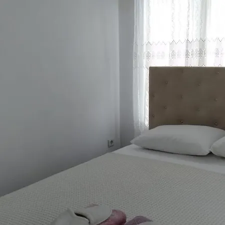 Geyıklı Bulut Pansiyon *